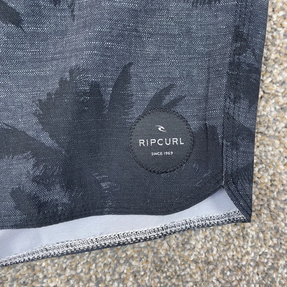 Rip Curl Board Shorts Mens 30 Dark Grey Palm Tree Print Swim Trunks CBOVC7‎